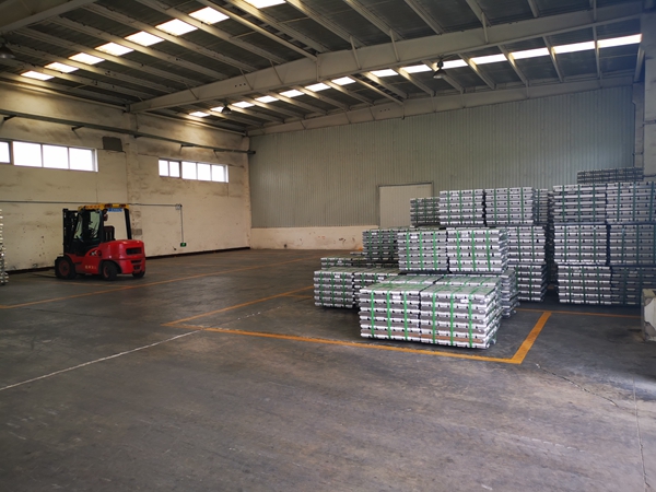 鋁錠、鋁液設(shè)備